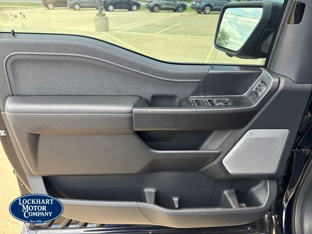 2025 Ford F-150 Lariat - Photo 10