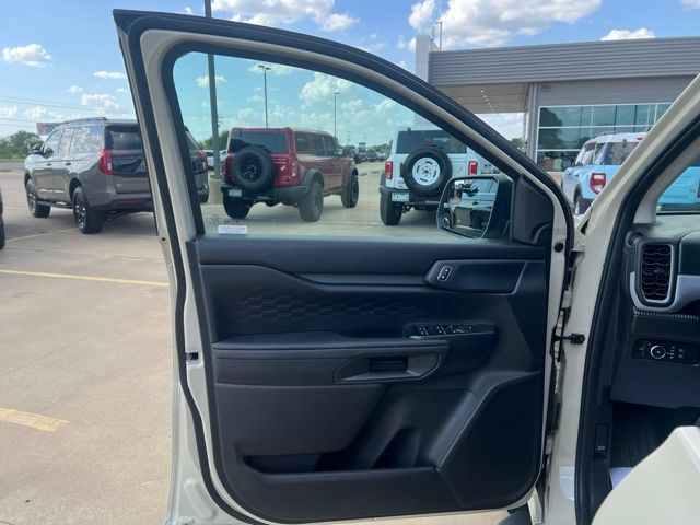 2025 Ford Ranger XL - Photo 10