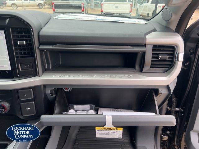 2025 Ford F-250 Super Duty XLT - Photo 43