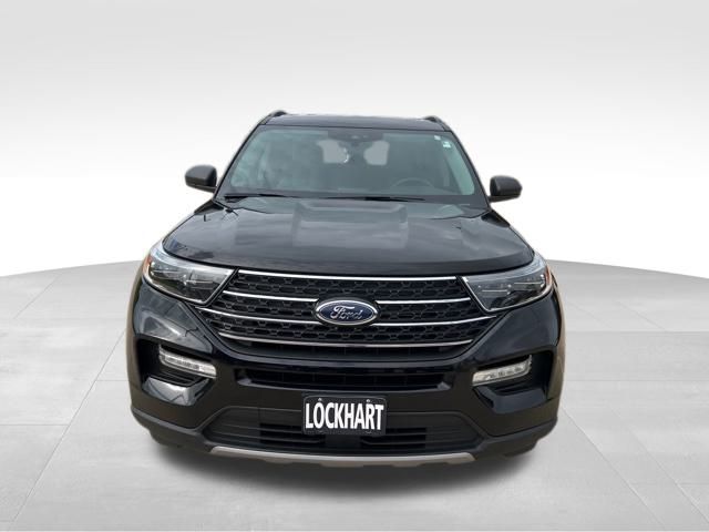 2024 Ford Explorer XLT photo 2