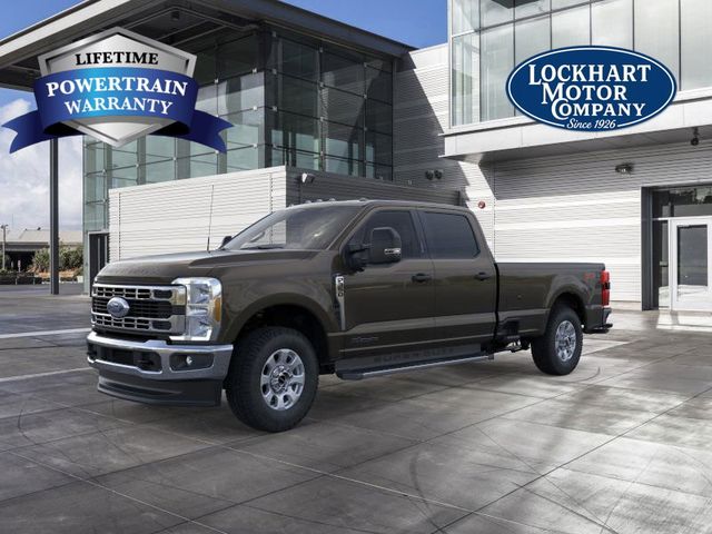 2025 Ford F-350 photo 2