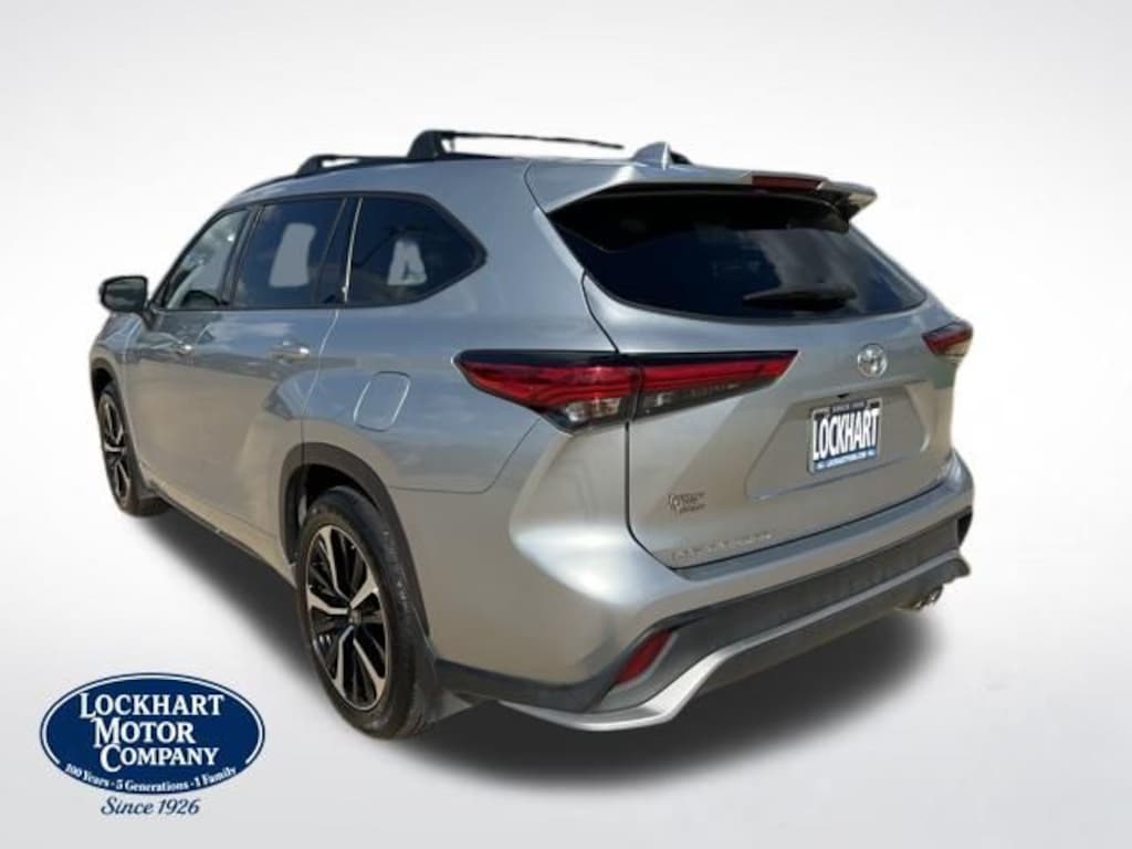 Used 2021 Toyota Highlander XSE SUV