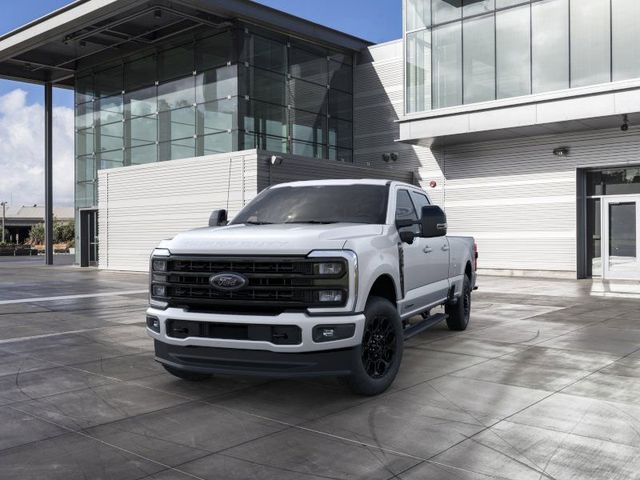 2024 Ford F-350 photo 3