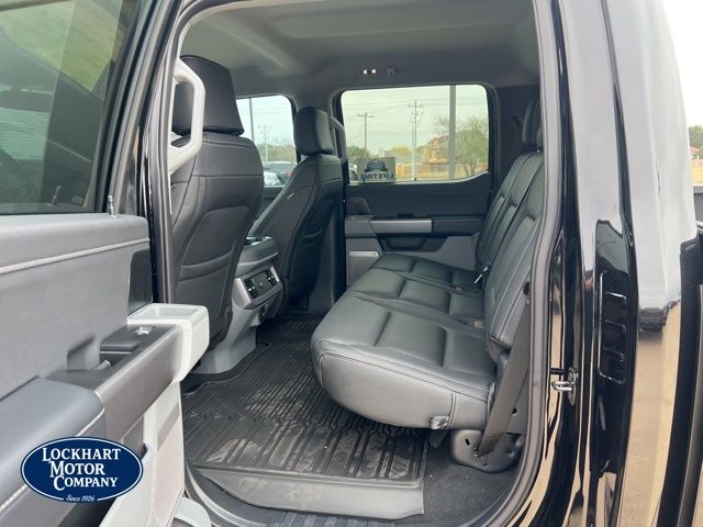 2025 Ford F-250 Super Duty XLT - Photo 19
