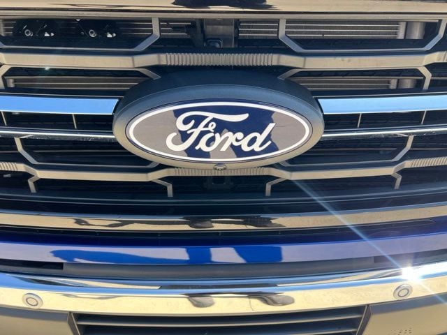 2026 Ford F-150 XLT - Photo 9