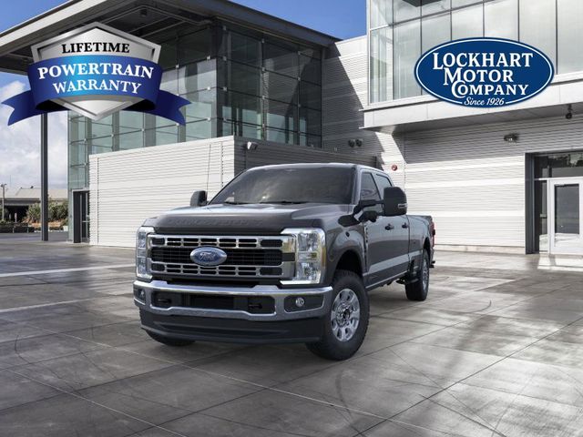 2025 Ford F-350 photo 3