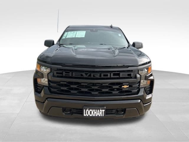 Used 2023 Chevrolet Silverado 1500 Custom with VIN 1GCPDBEK5PZ214965 for sale in Lockhart, TX