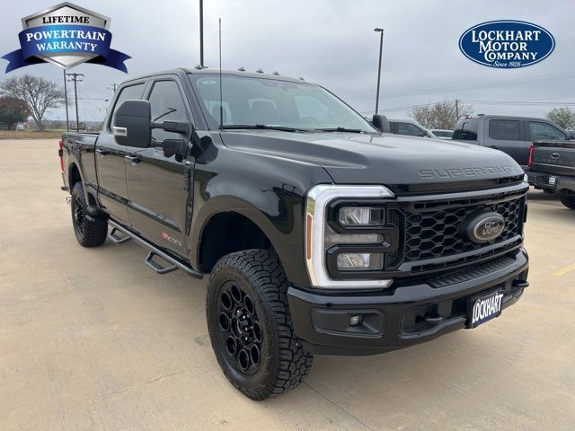 2025 Ford F-250 Super Duty XLT's photo