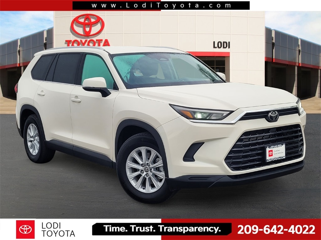 2024 Toyota Grand Highlander XLE's photo