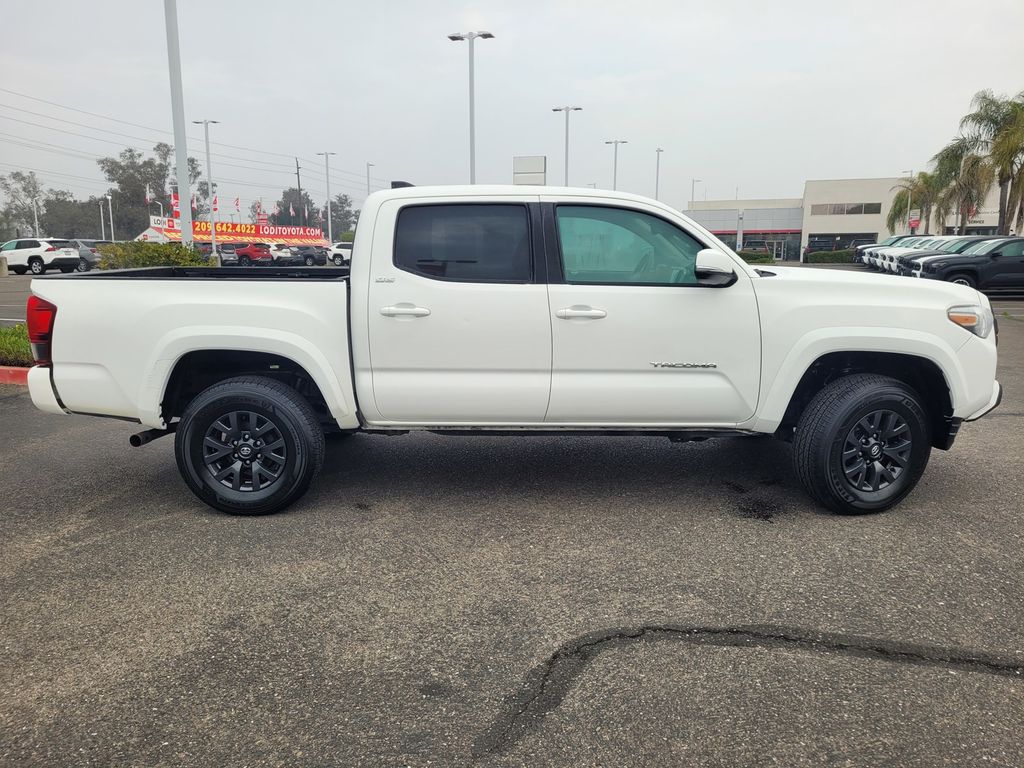 2023 Toyota Tacoma SR5 4WD Tech Pkg photo 2