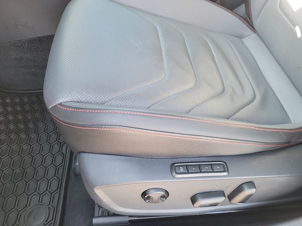 2025 Volkswagen Jetta GLI Autobahn - Photo 27