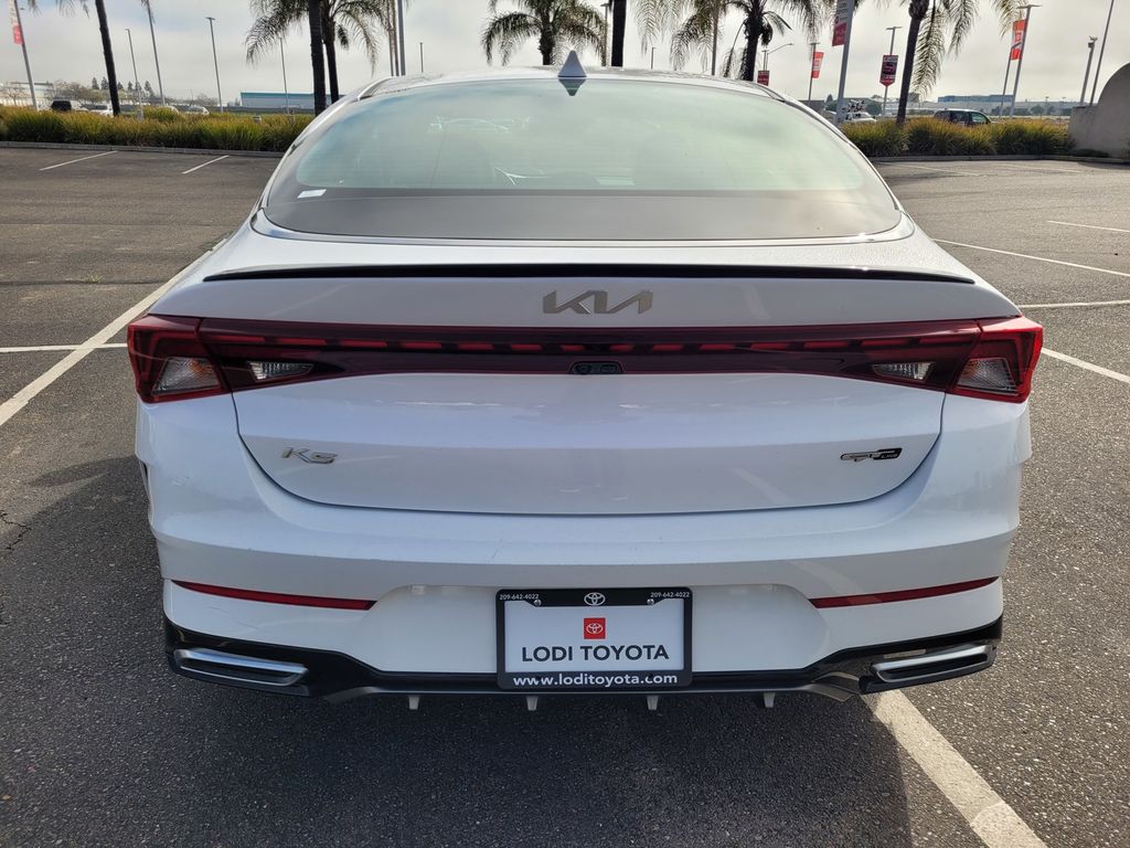 2022 Kia K5 GT-Line photo 4