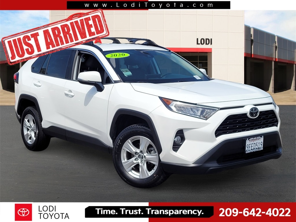 2020 Toyota RAV4 XLE