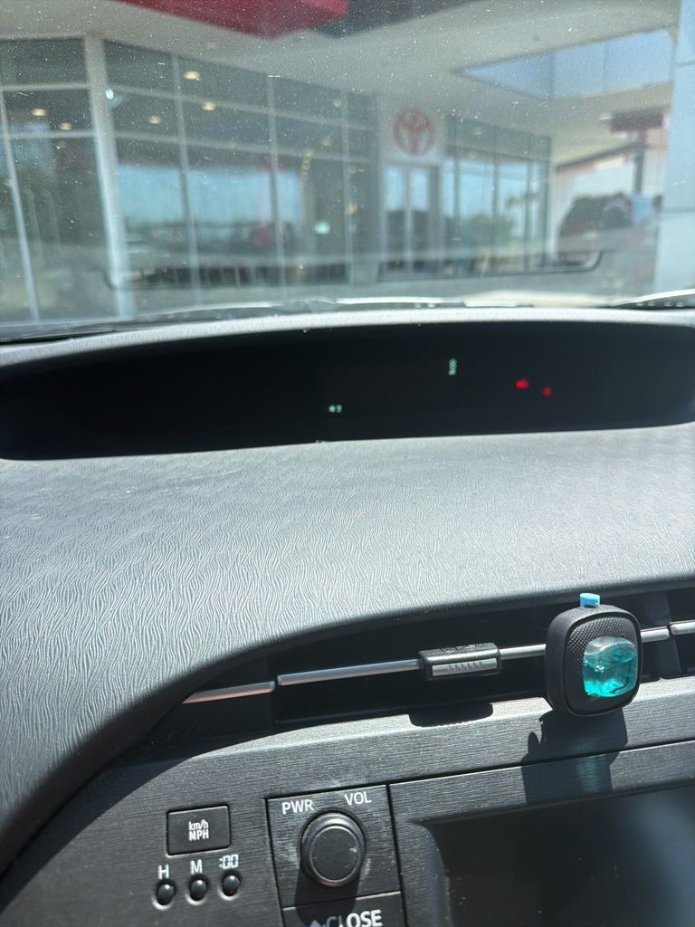 2011 Toyota Prius IV's photo