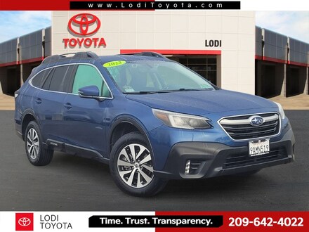 2022 Subaru Outback Premium SUV