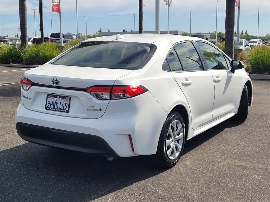 2023 Toyota Corolla Hybrid LE photo 4
