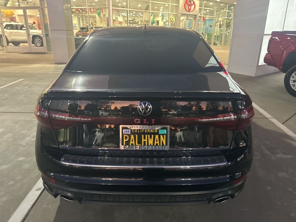 2025 Volkswagen Jetta GLI 2.0T Autobahn photo 5