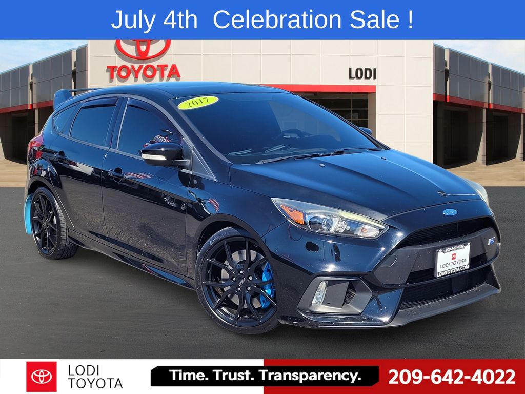 2017 Ford Focus 5 Door Hatch RS's photo