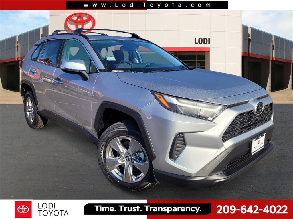 New 2025 Toyota RAV4 XLE SUV