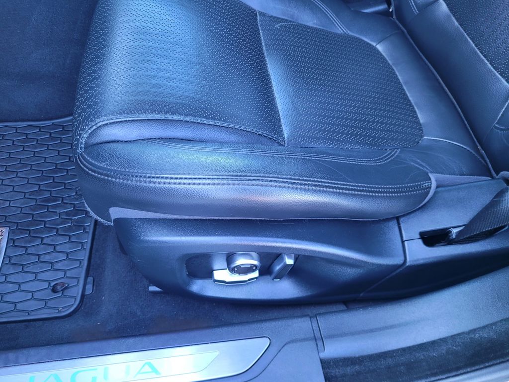 2019 Jaguar XF Prestige - Photo 27