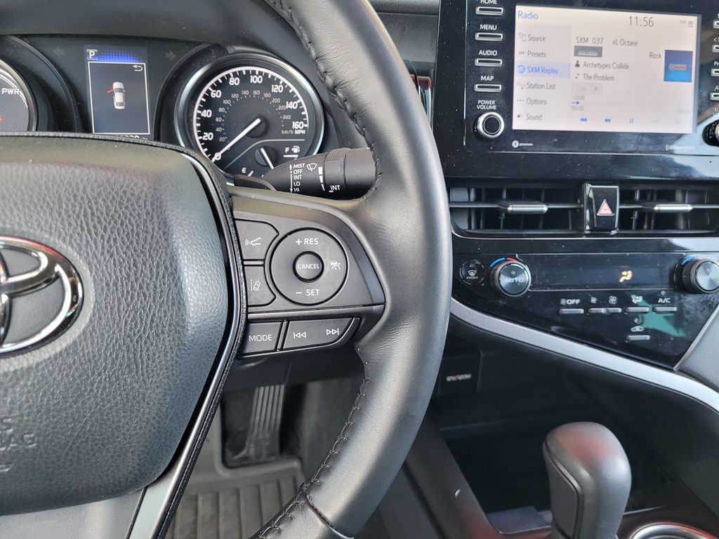 2023 Toyota Camry SE - Photo 23