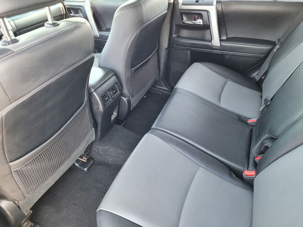 2023 Toyota 4Runner SR5 Premium - Photo 10