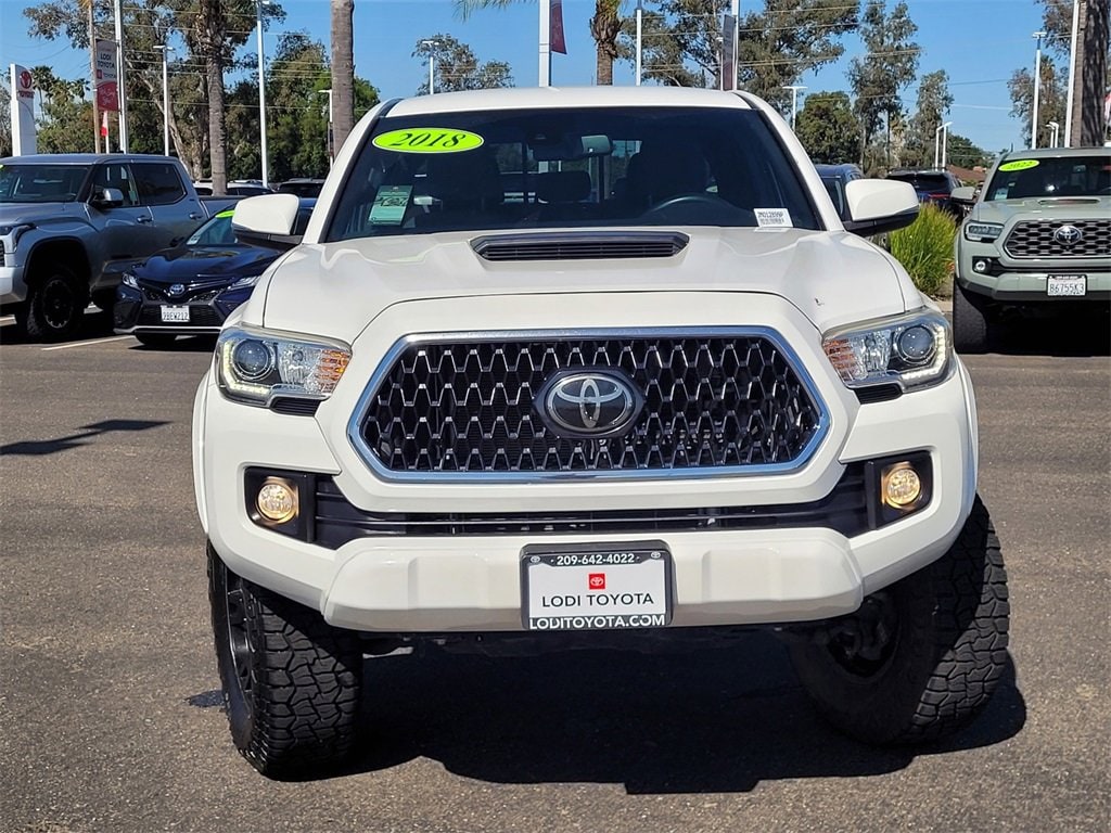 Used 2018 Toyota Tacoma TRD Sport with VIN 3TMBZ5DN3JM012899 for sale in Lodi, CA