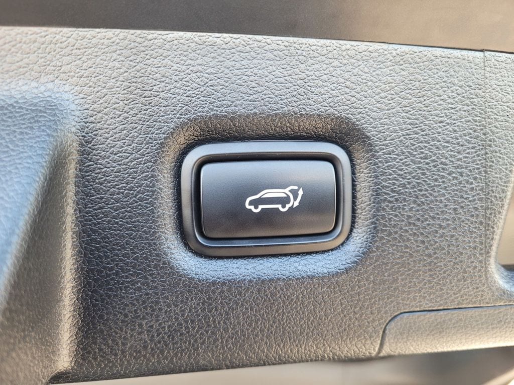 2022 Hyundai Santa Fe Limited - Photo 9
