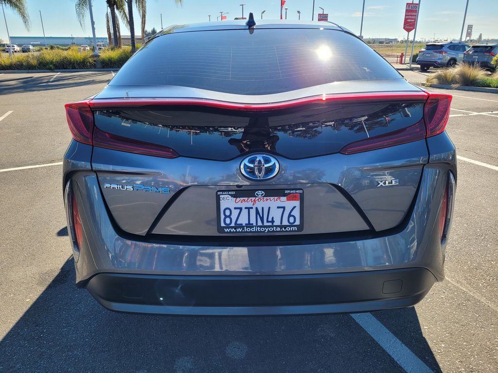 2022 Toyota Prius Prime XLE photo 4
