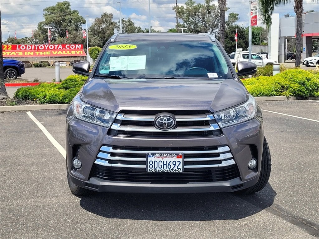Used 2018 Toyota Highlander Limited with VIN 5TDYZRFH4JS254741 for sale in Lodi, CA