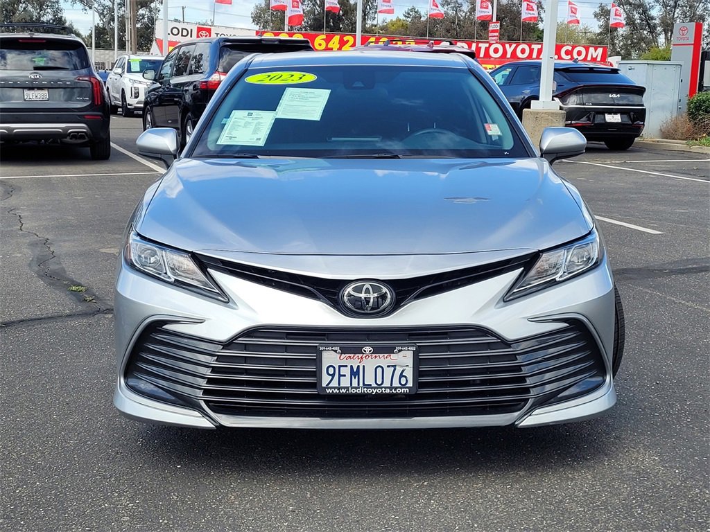 2023 Toyota Camry LE photo 2
