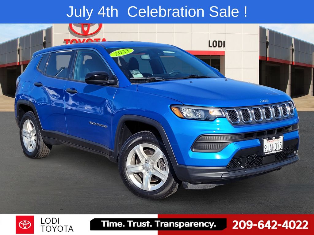 2023 Jeep Compass Sport 4X4's photo