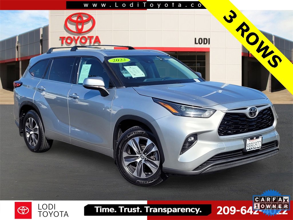 2022 Toyota Highlander SUV 