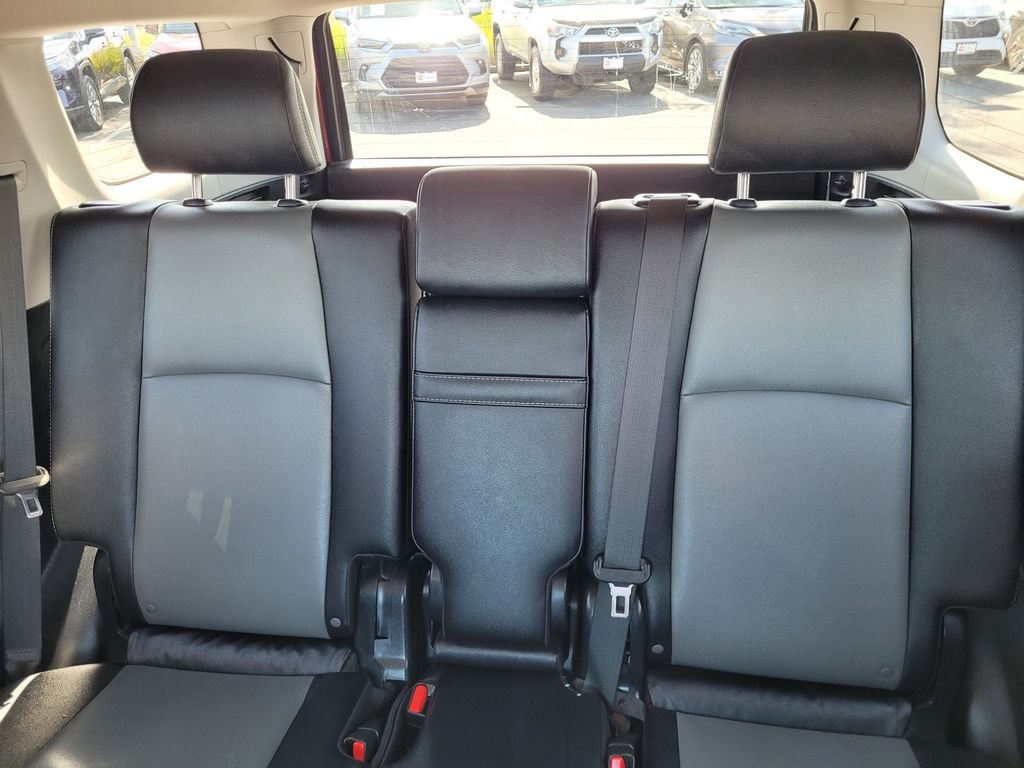 2022 Toyota 4Runner SR5 Premium - Photo 11