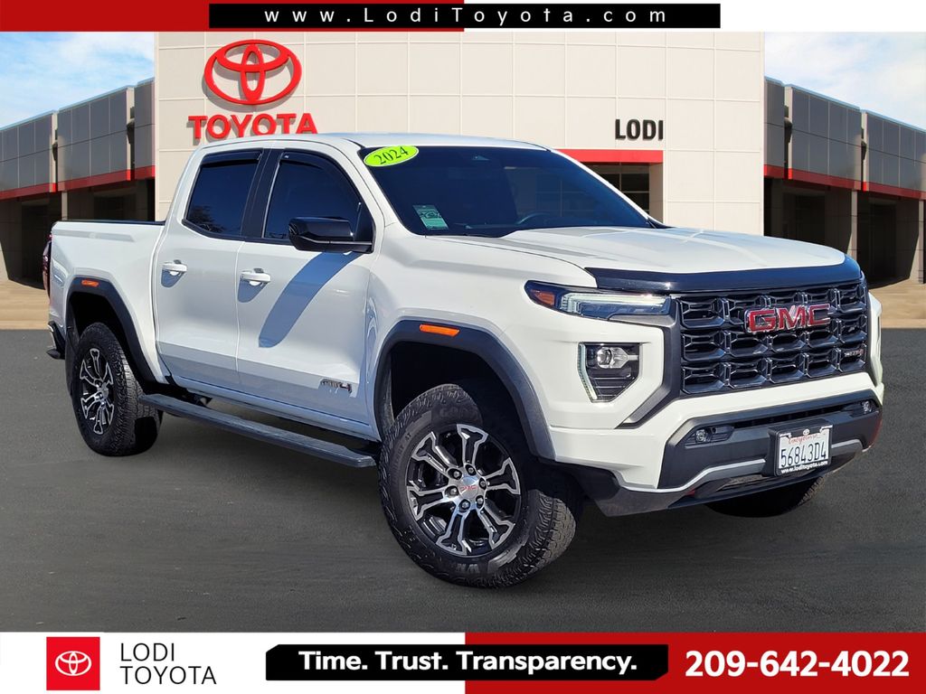 2024 GMC Canyon 4WD AT4 Crew Cab Short Box's photo