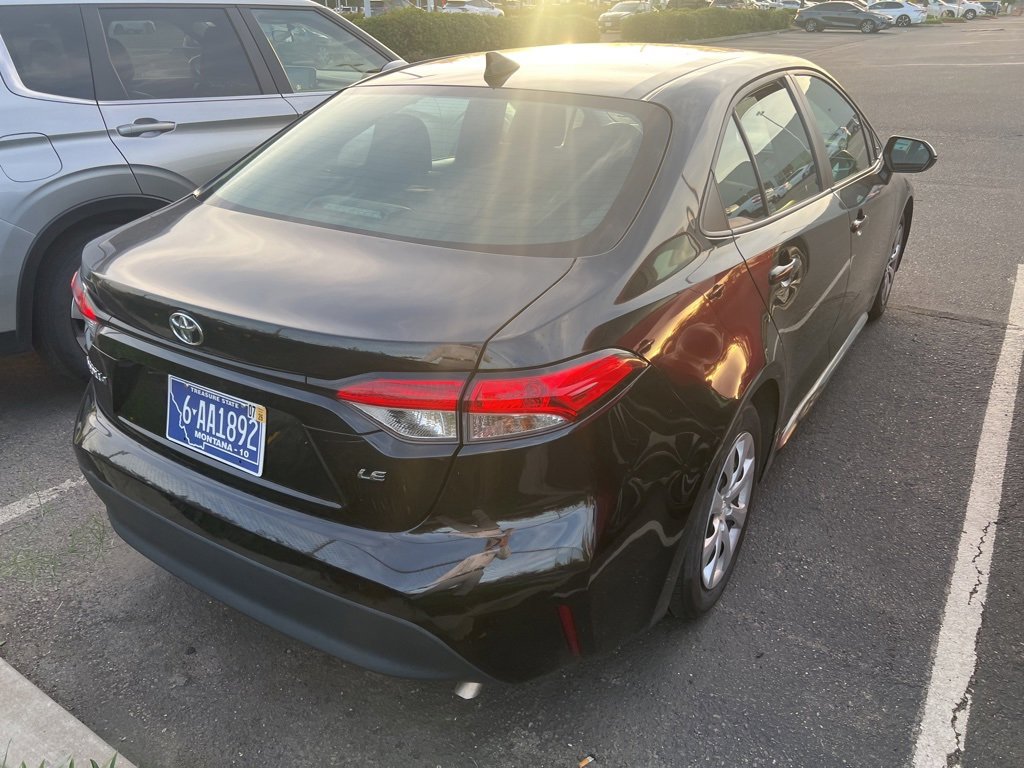 2023 Toyota Corolla LE photo 3
