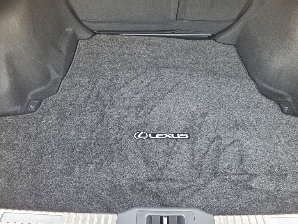 2025 LEXUS IS 350 F Sport photo 6