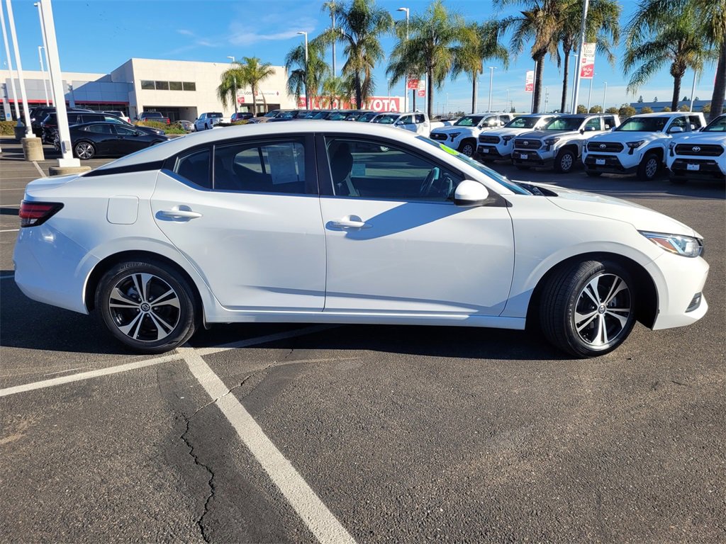 2022 Nissan Sentra SV photo 3