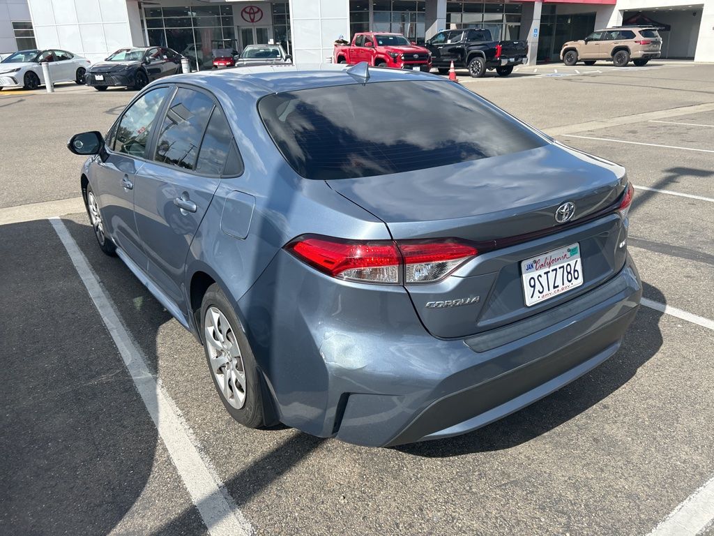 2020 Toyota Corolla LE photo 6
