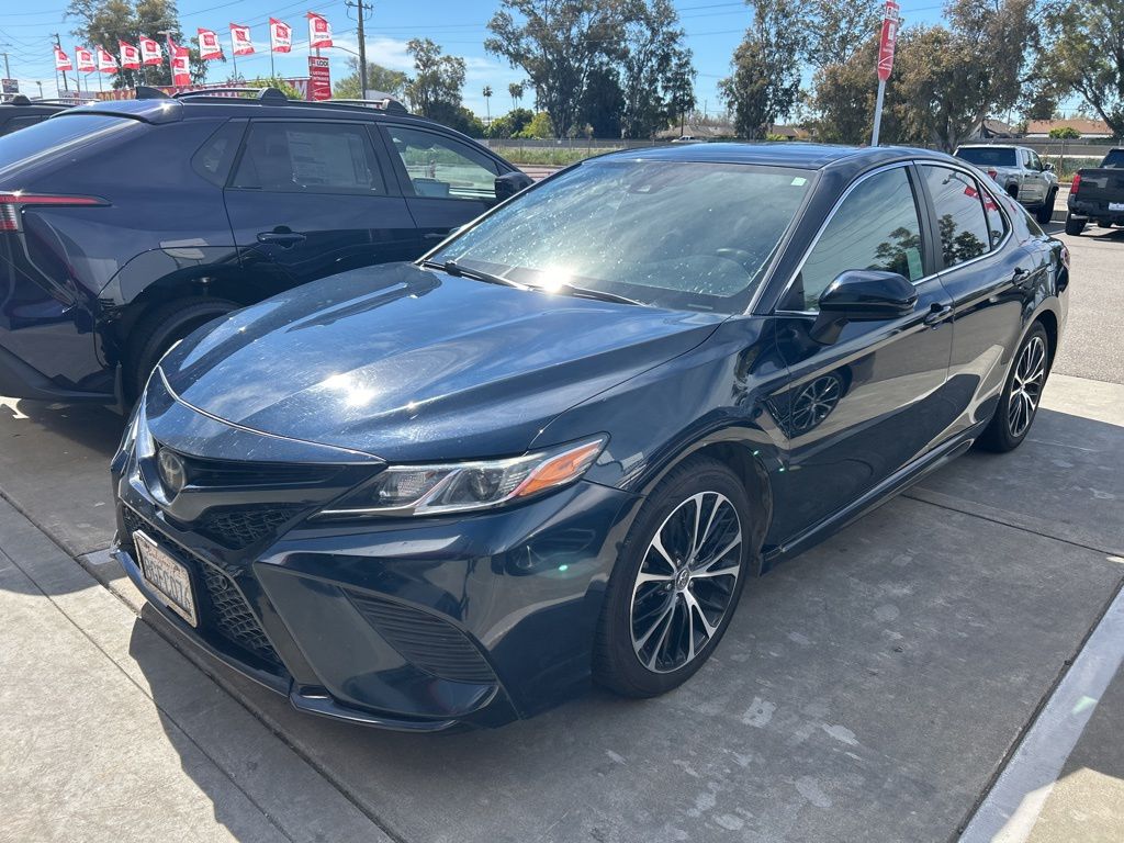 2019 Toyota Camry Sedan 