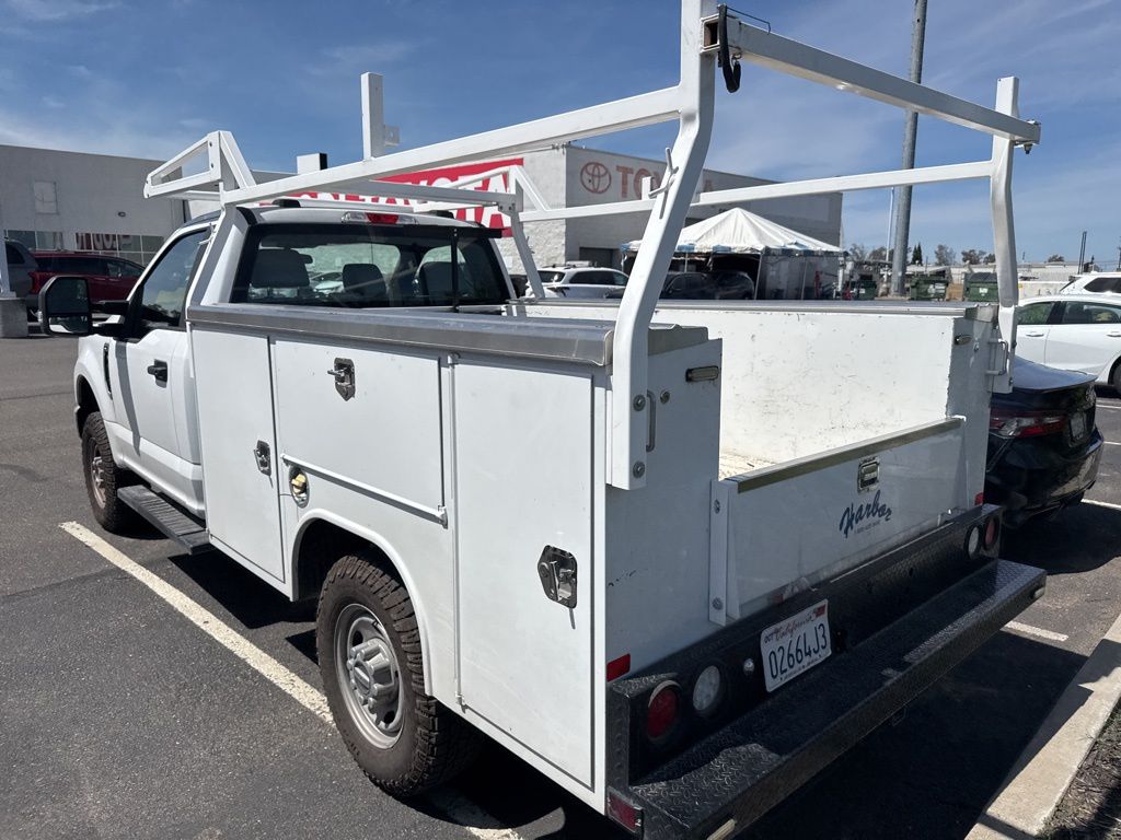 2022 Ford F-250SD XL photo 2
