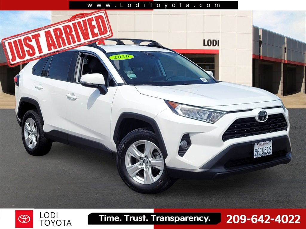 2020 Toyota RAV4 XLE