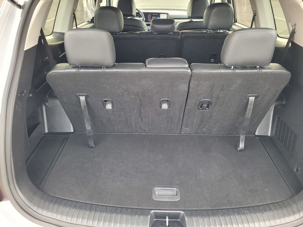 2024 Kia Telluride LX photo 5