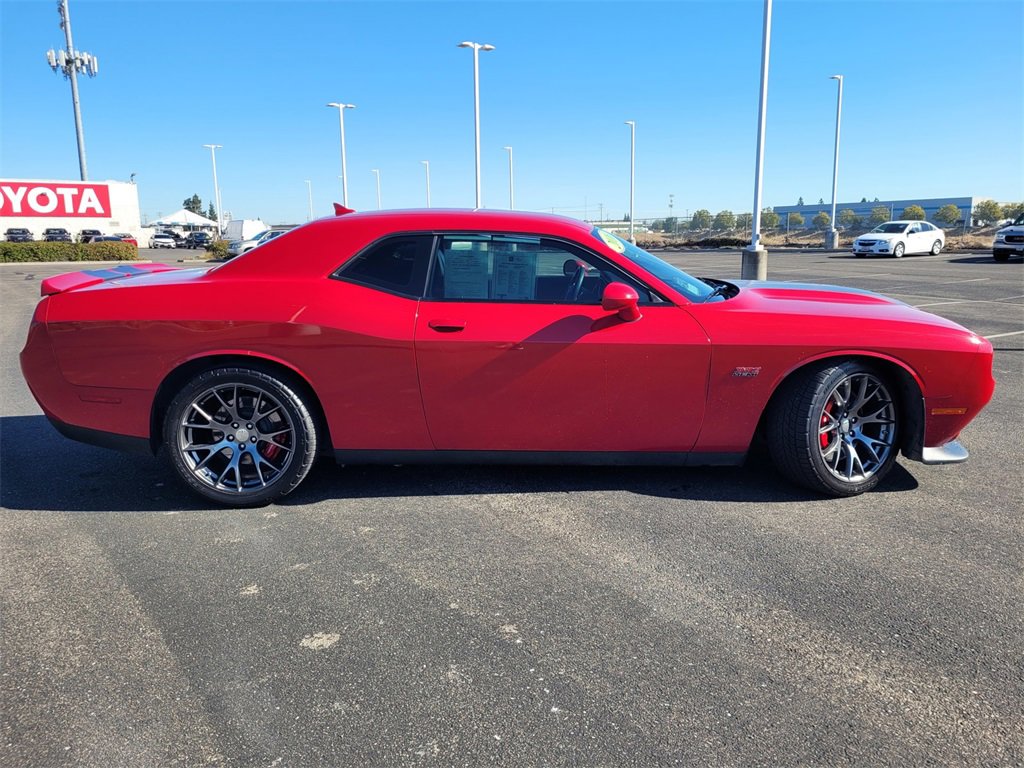 2016 Dodge Challenger SRT8 392 photo 3