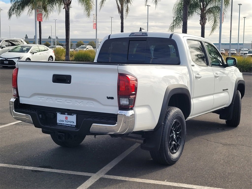 2023 Toyota Tacoma SR5 photo 4