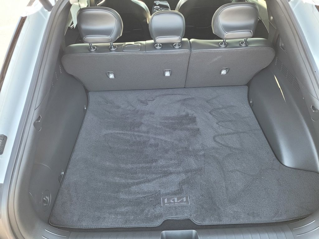 2025 Kia EV6 Wind photo 6