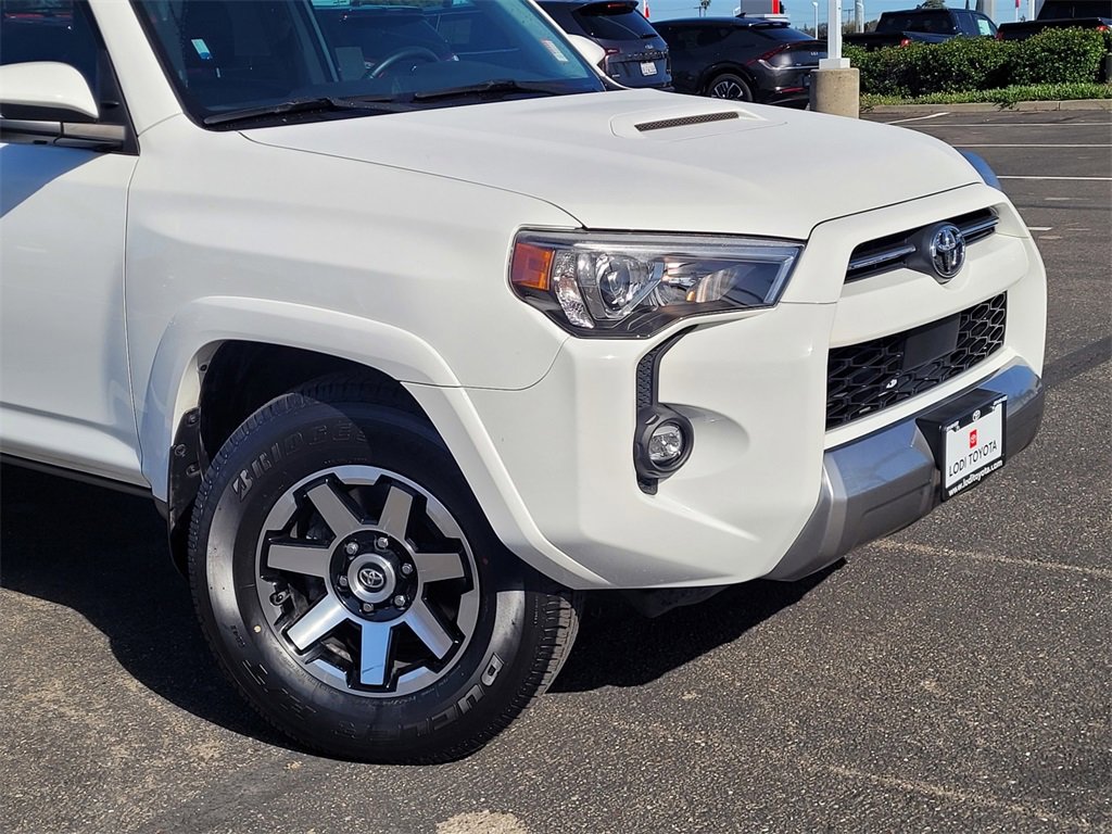 2021 Toyota 4Runner TRD Off-Road Premium photo 3