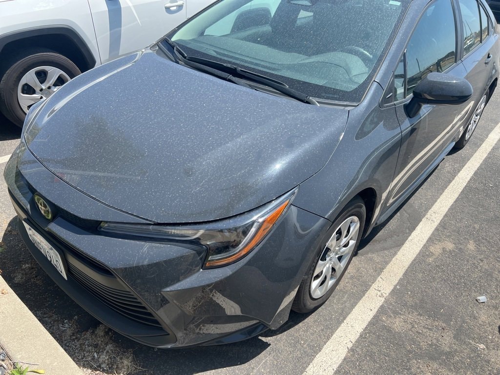 Used 2024 Toyota Corolla LE with VIN 5YFB4MDEXRP193108 for sale in Northfield, Minnesota