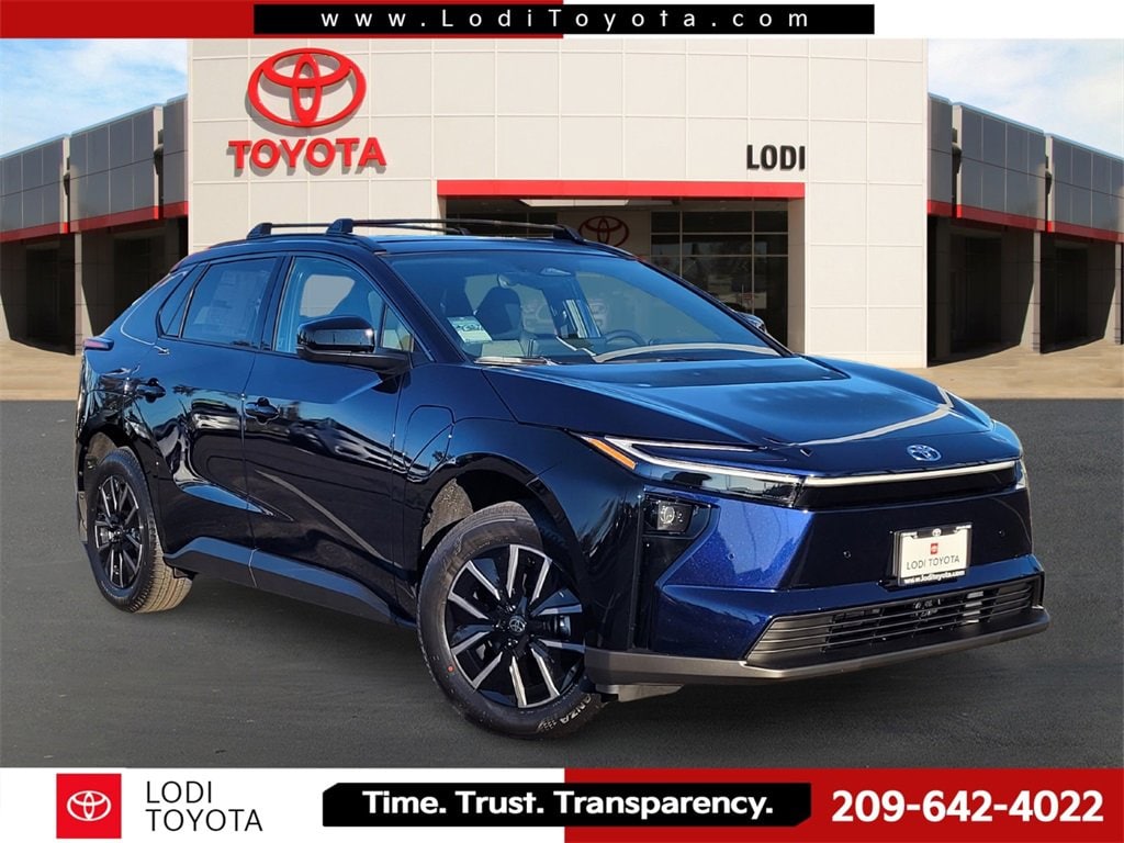 2026 Toyota bZ4X XLE's photo
