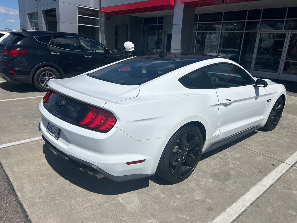 2022 Ford Mustang GT Premium photo 4